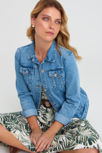 Sukienka midi z nadrukiem w zielone liście