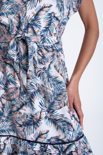 Casualowa sukienka z nadrukiem w liście