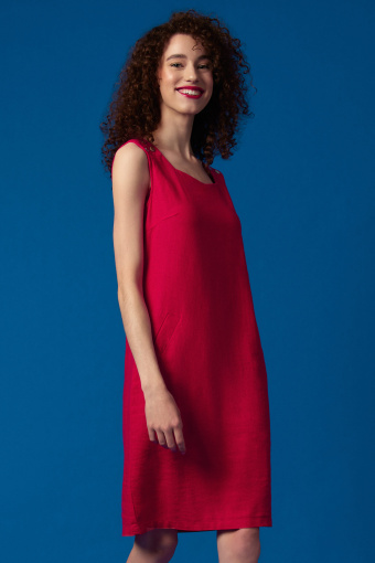 Różowa sukienka z dodatkiem lnu, dekolt karo