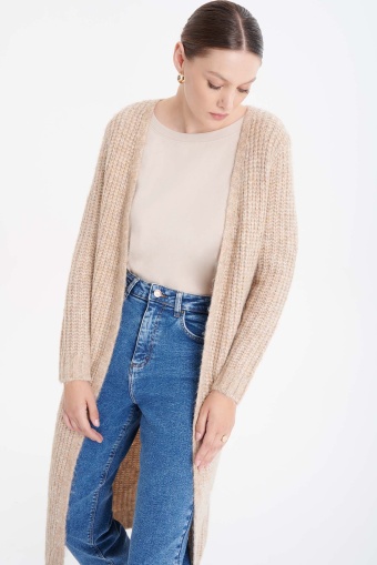 Długi beżowy kardigan oversize