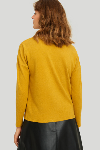 Sweter o luźym kroju, z miękkiej dzianiny