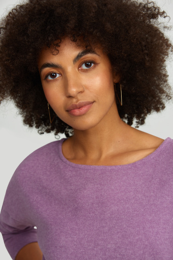 Sweter o luźym kroju, z miękkiej dzianiny Sweter o luźym kroju, z miękkiej dzianiny