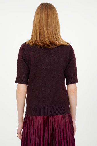 Bordowy sweter z krótkim rękawem