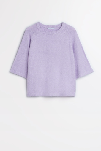 Lawendowy, luźny sweter z krótkim rękawem