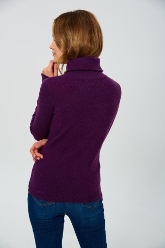 Miękki golf o dopasowanym kroju