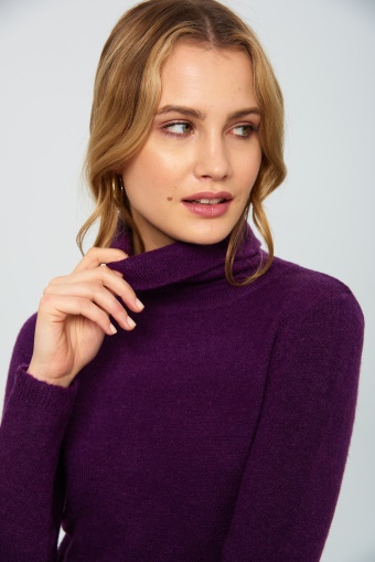 Miękki golf o dopasowanym kroju