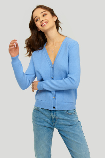 Niebieski, zapinany kardigan z ozdobnymi kieszeniami