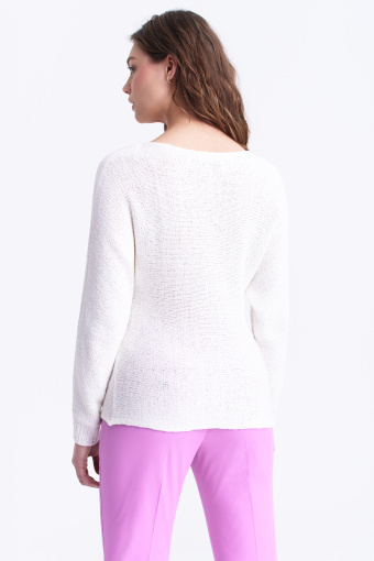 Kremowy, prosty sweter