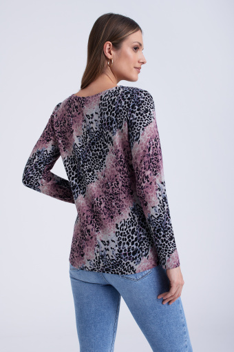 Sweter z nadrukiem w zwierzęcy wzór