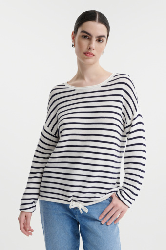 Sweter w czarne paski ze ściągaczem u dołu  Sweter w czarne paski ze ściągaczem u dołu