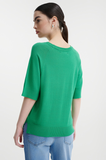 Zielony sweter basicowy z krótkim rękawem 