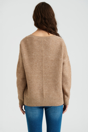 Beżowy sweter z domieszką wełny Beżowy sweter z domieszką wełny
