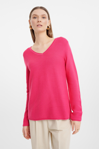 Malinowy sweter w stylu casual