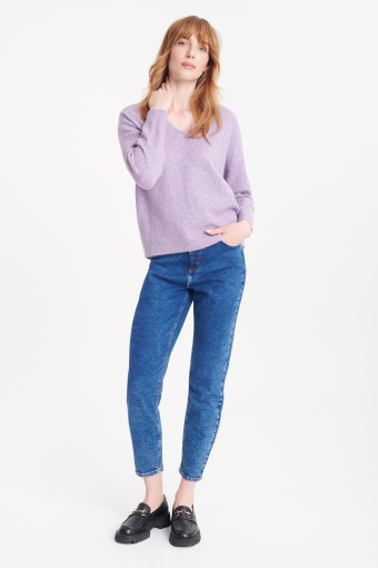 Luźny sweter w kolorze lawendy