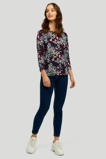 Czarny sweter z nadrukiem w kwiaty