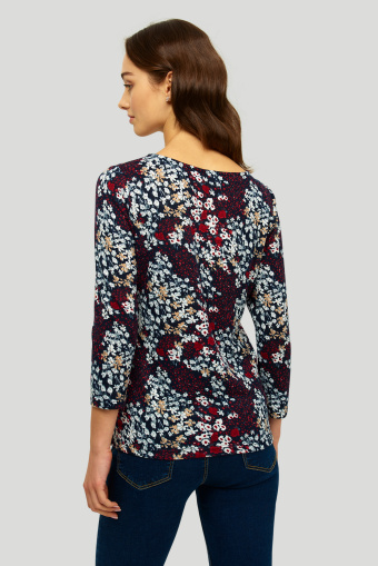 Czarny sweter z nadrukiem w kwiaty