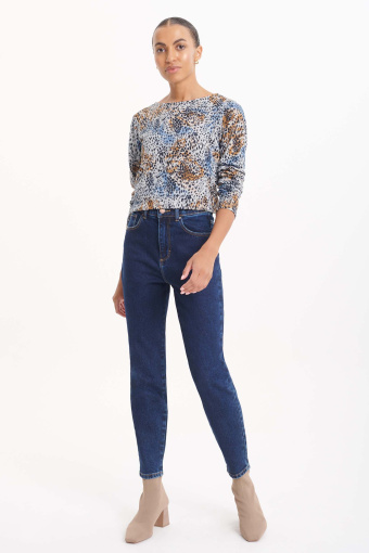 Uniwersalny sweter ze zwierzęcym printem