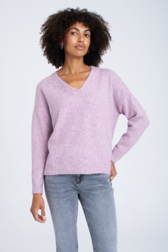 Lawendowy sweter oversize Lawendowy sweter oversize