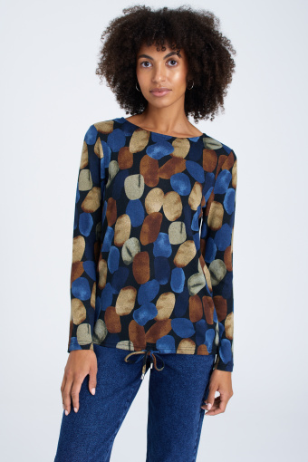 Prosty sweter z troczkiem w barwny nadruk Prosty sweter z troczkiem w barwny nadruk