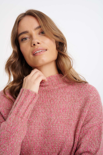 Półgolf w różowym kolorze