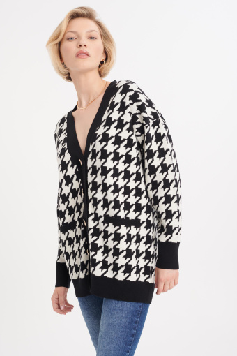 Długi kardigan w pepitkę