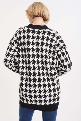 Długi kardigan w pepitkę