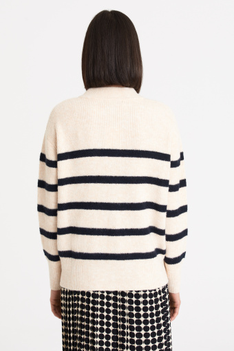 Kremowo-czarny sweter w paski Kremowo-czarny sweter w paski