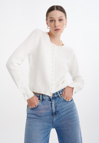 Kardigan z ozdobnymi guzikami