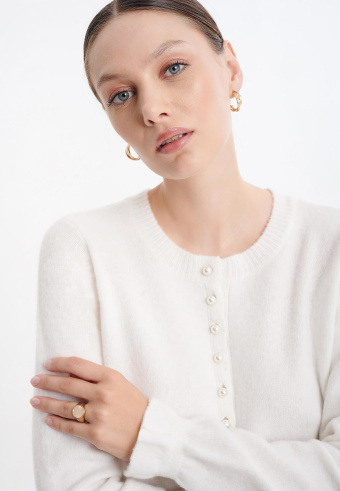 Kardigan z ozdobnymi guzikami