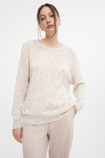 Kremowy sweter z półokrągłym dekoltem Kremowy sweter z półokrągłym dekoltem