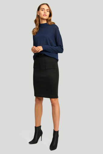 Elegancki sweter z połyskującą nitką