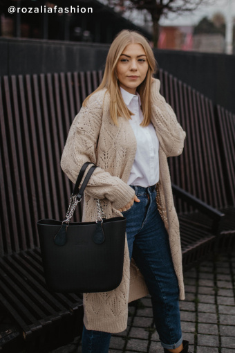 Długi, ażurowy kardigan w jasnobeżowym kolorze