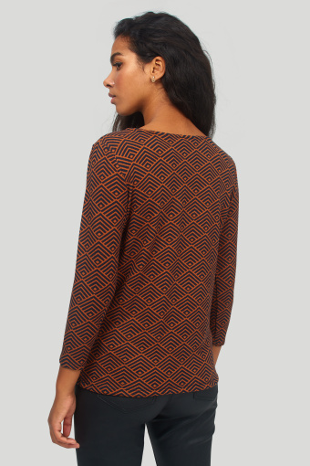 Sweter z miękkiej dzianiny z nadrukiem