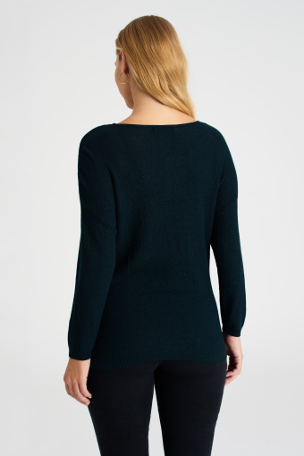 Ciemnozielony, elegancki sweter z delikatnym połyskiem Ciemnozielony, elegancki sweter z delikatnym połyskiem