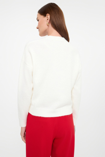 Kremowy kardigan z dekoracyjnymi guzikami