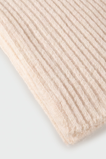 Cienki komin prążkowany Cienki komin prążkowany