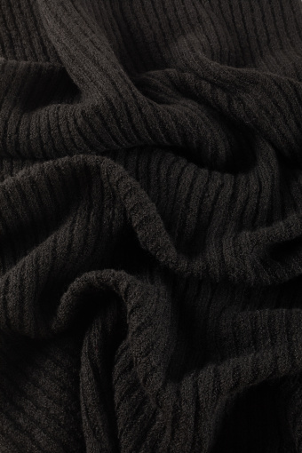 Cienki komin prążkowany Cienki komin prążkowany