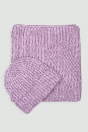 Stylowy komin w kolorze lawendy