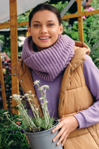 Stylowy komin w kolorze lawendy