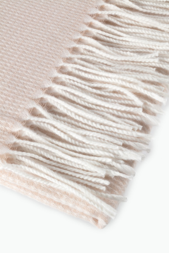 Cienki szalik ze strukturą Cienki szalik ze strukturą