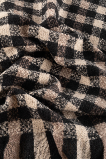 Klasyczny szalik w pepitę