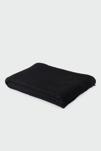 Dzianinowy szalik z cekinami