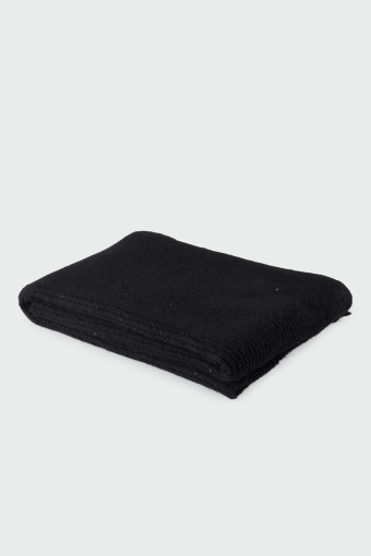 Dzianinowy szalik z cekinami