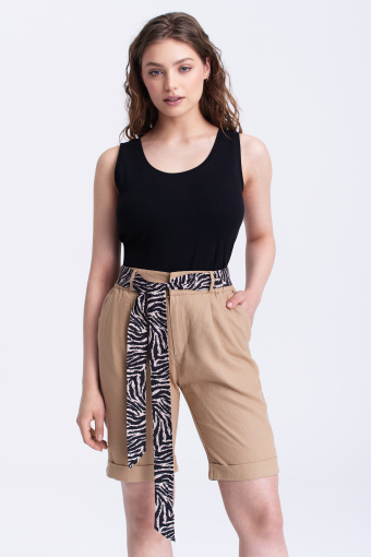 Lniane szorty z kieszeniami, beżowe