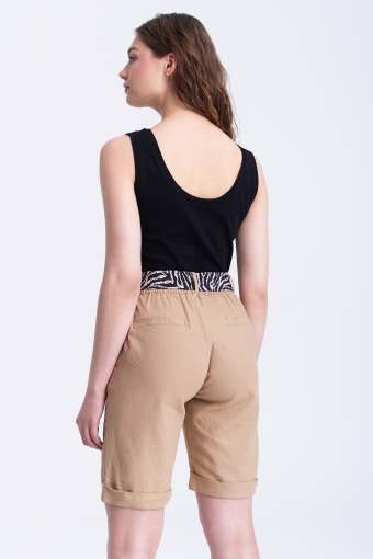 Lniane szorty z kieszeniami, beżowe