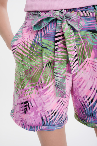 Szorty z tropikalnym nadrukiem różowo-zielone