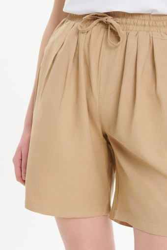 Lniane szorty z troczkami beż