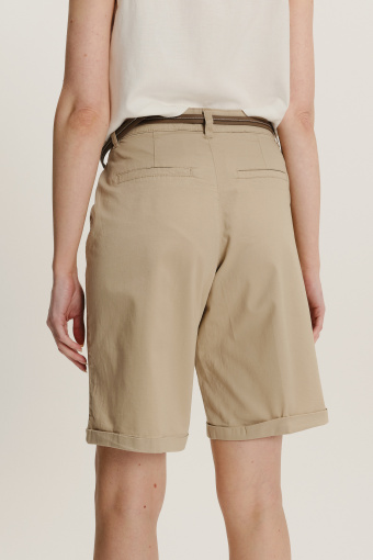 Szorty z paskiem beż Szorty z paskiem beż