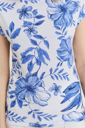 Stylowy top w niebieskie kwiaty