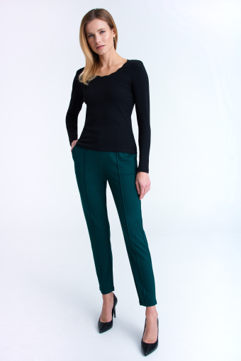 Top z subtelną koronką, czarny